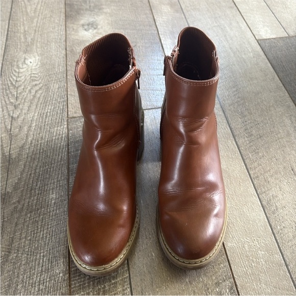 A New Day Size 7.5 Brown Aubree Ankle Boots. - Picture 4 of 9